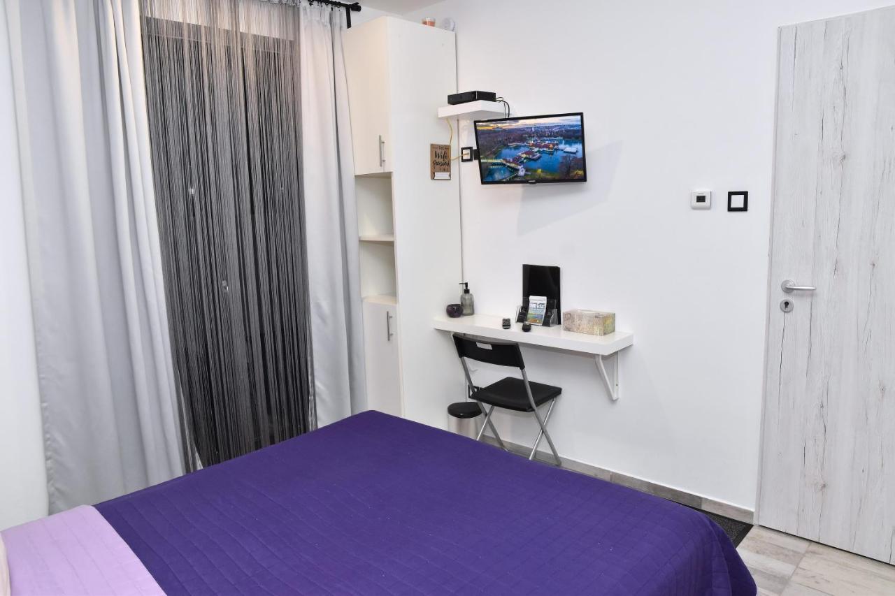 Water Lily Boutique B&B And Bungalow Heviz Bagian luar foto